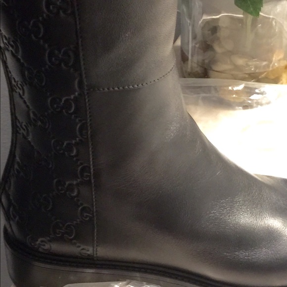 Gucci Authentic Gussima Black Boots. NwT - Picture 2 of 8